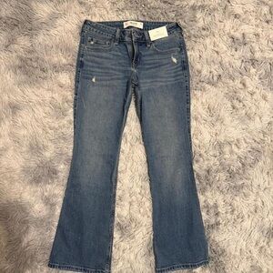 Hollister Women's Straight Leg Jeans in Blue
